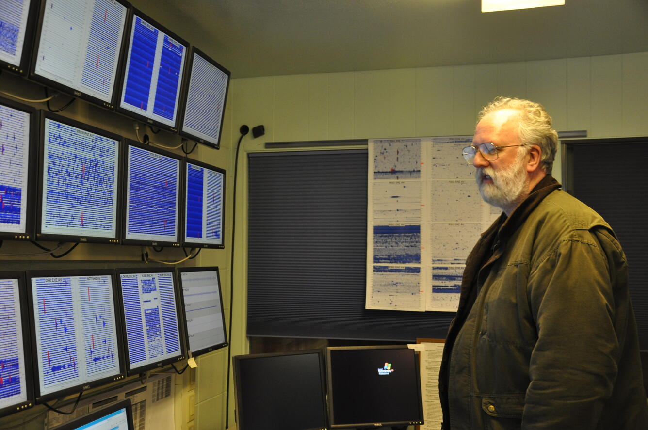 Image: Alaska Volcano Observatory Operations