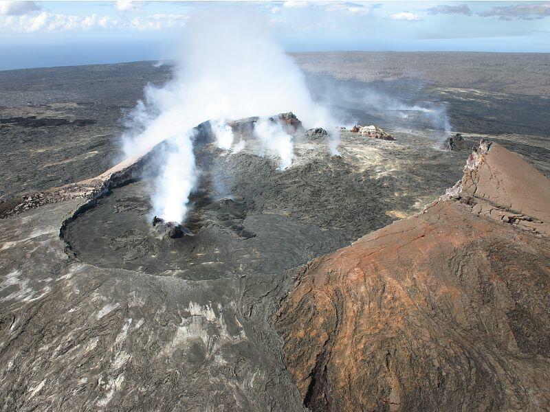 This is a photo of Pu`u `O`o's crater.