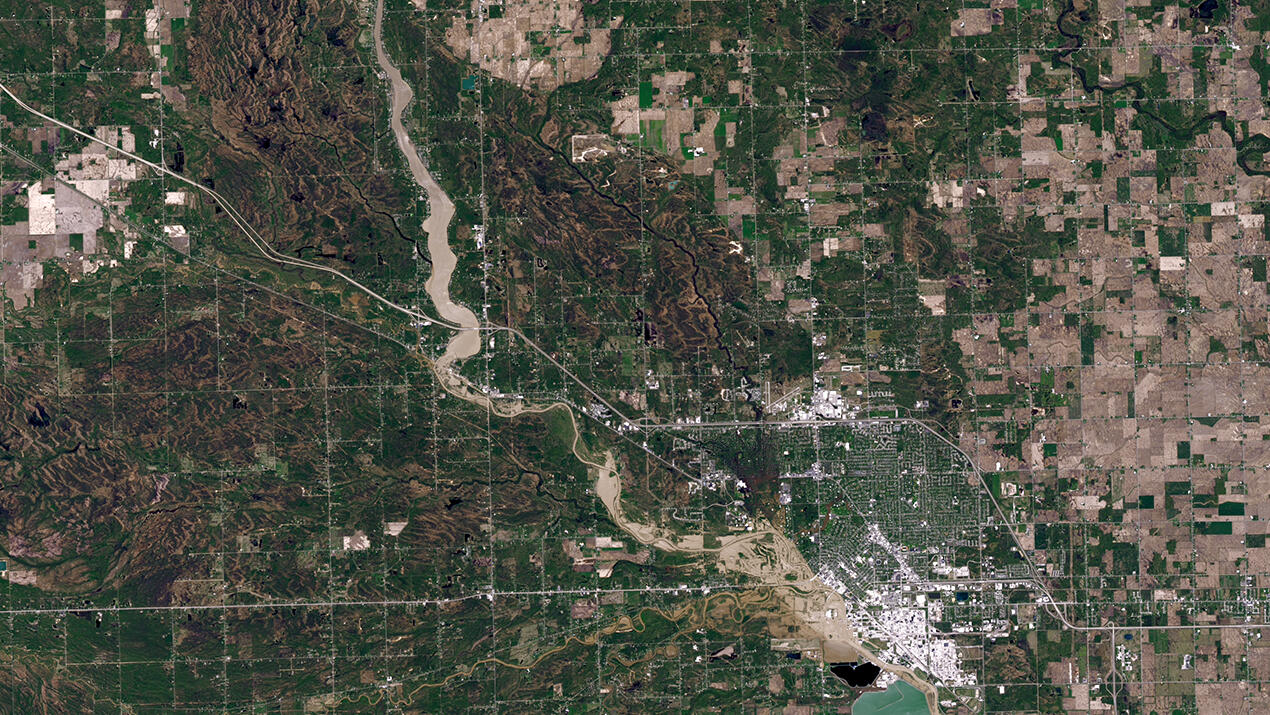 Landsat 8 image of Midland, MI