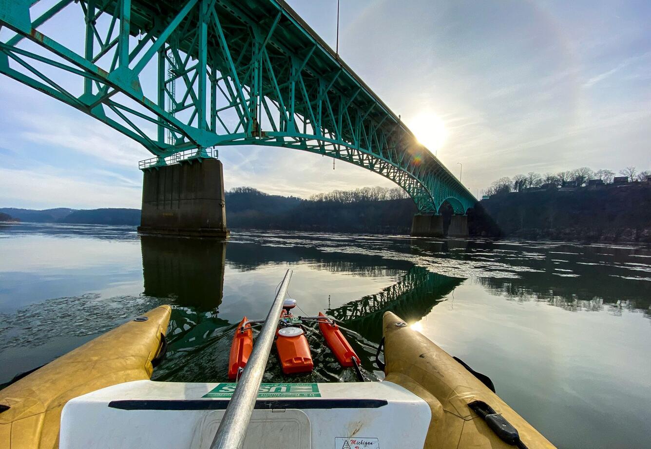 Photograph of boat and bridge, Allegheny River, Pennsylvania