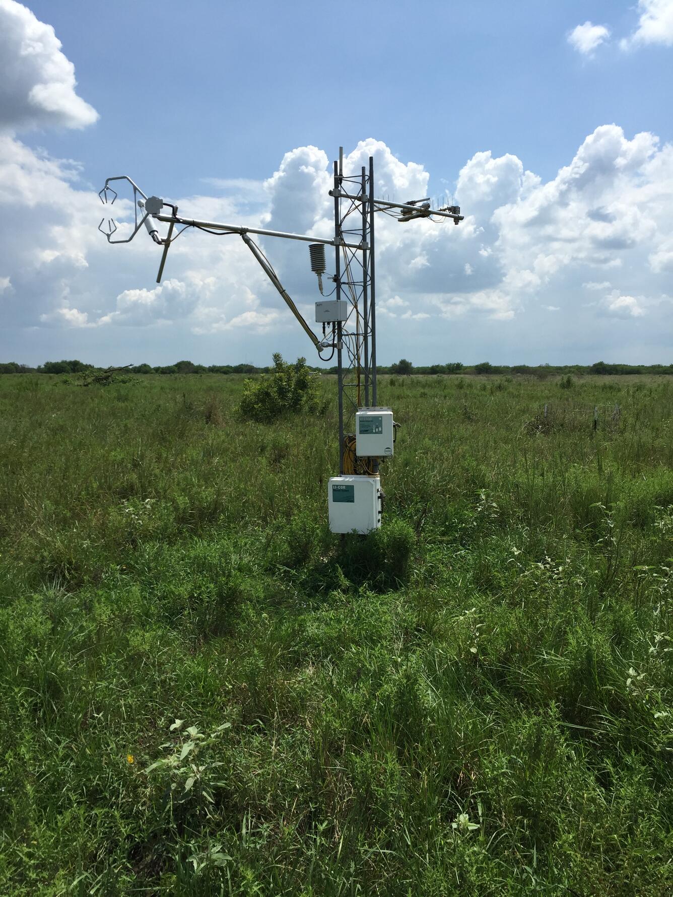 Evapotranspiration monitor at grass site