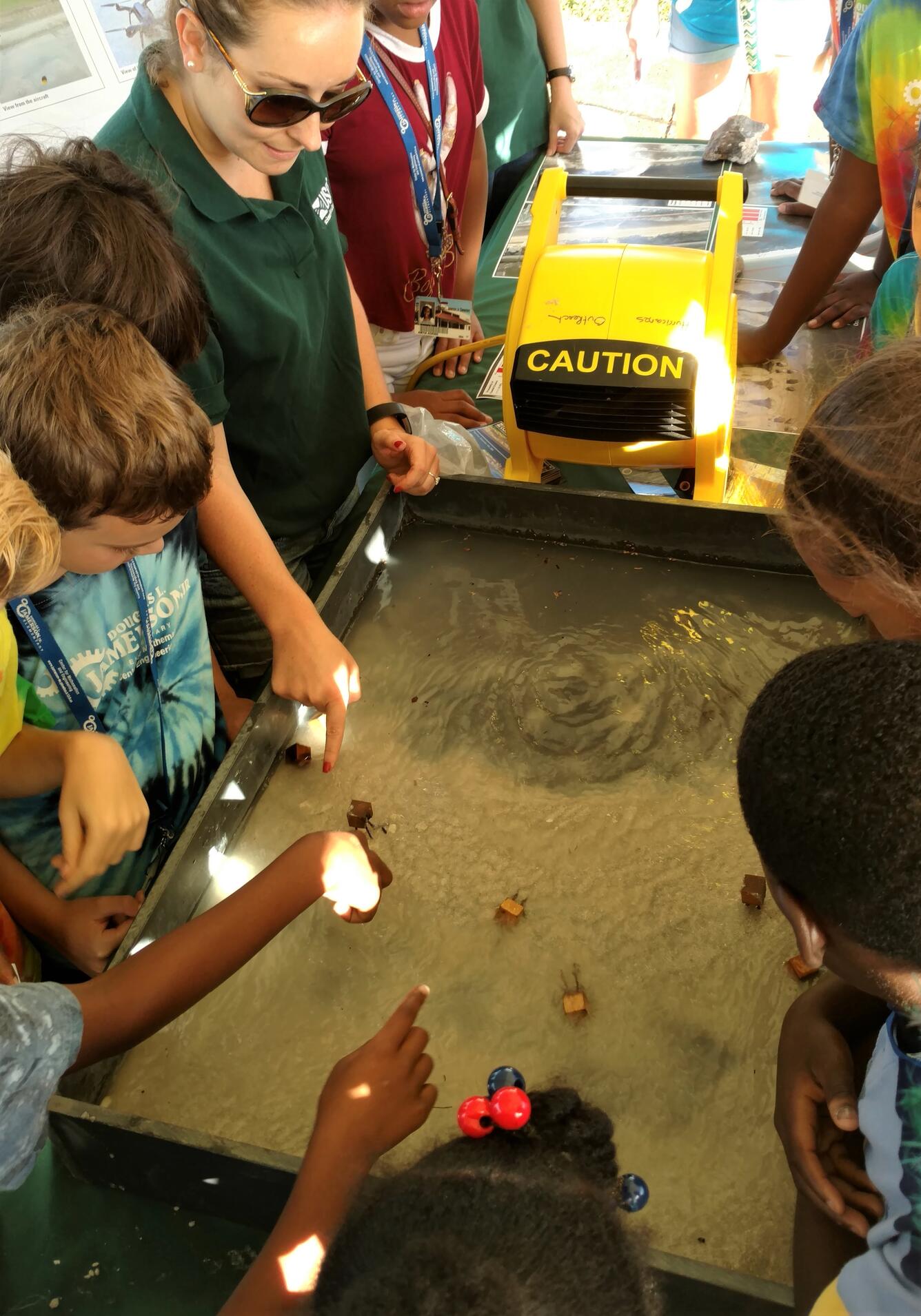 USGS shares science outreach at St. Pete Science Festival