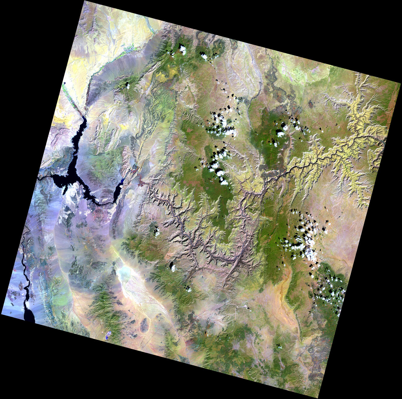 Landsat 8 Path 38 Row 35, Acquired March 29, 2013. 