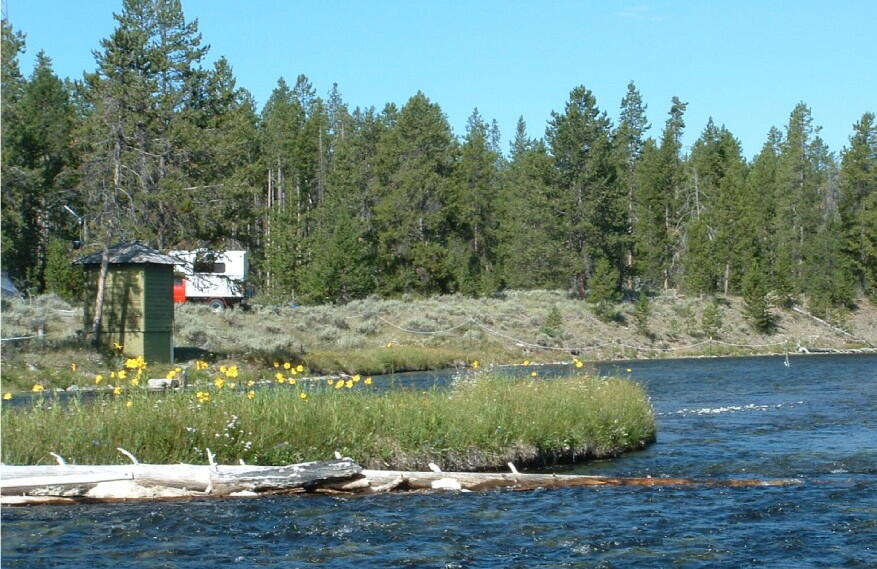 Sampling site for investigating daily variations in mercury concentrations in the Madison River, Yellowstone National Park