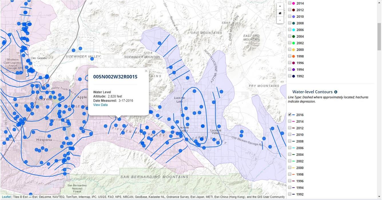 screenshot of an interactive map of groundwater data in the Mojave region.  Well sites and water-level contours are displayed.