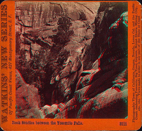 A photo of a crevice near Yosemite Falls