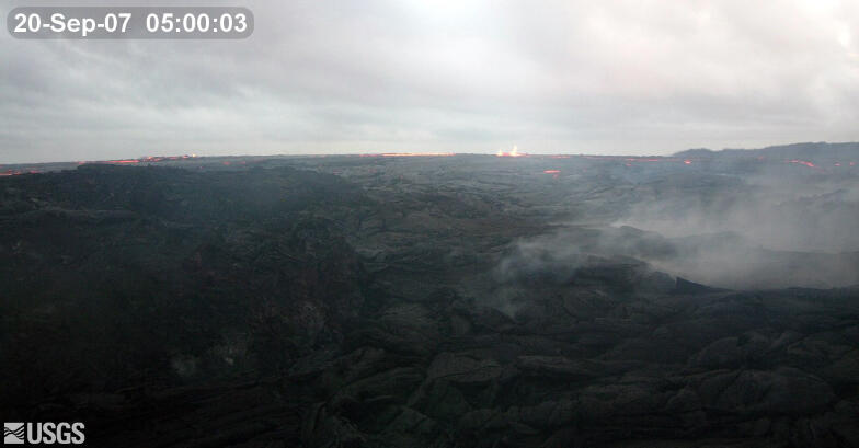 Preview image for video: Dome fountain over Fissure D vent of the E...