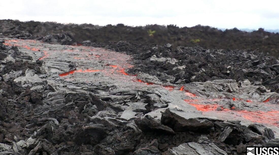 Preview image for video: shows the swiftly moving lava in the chann...